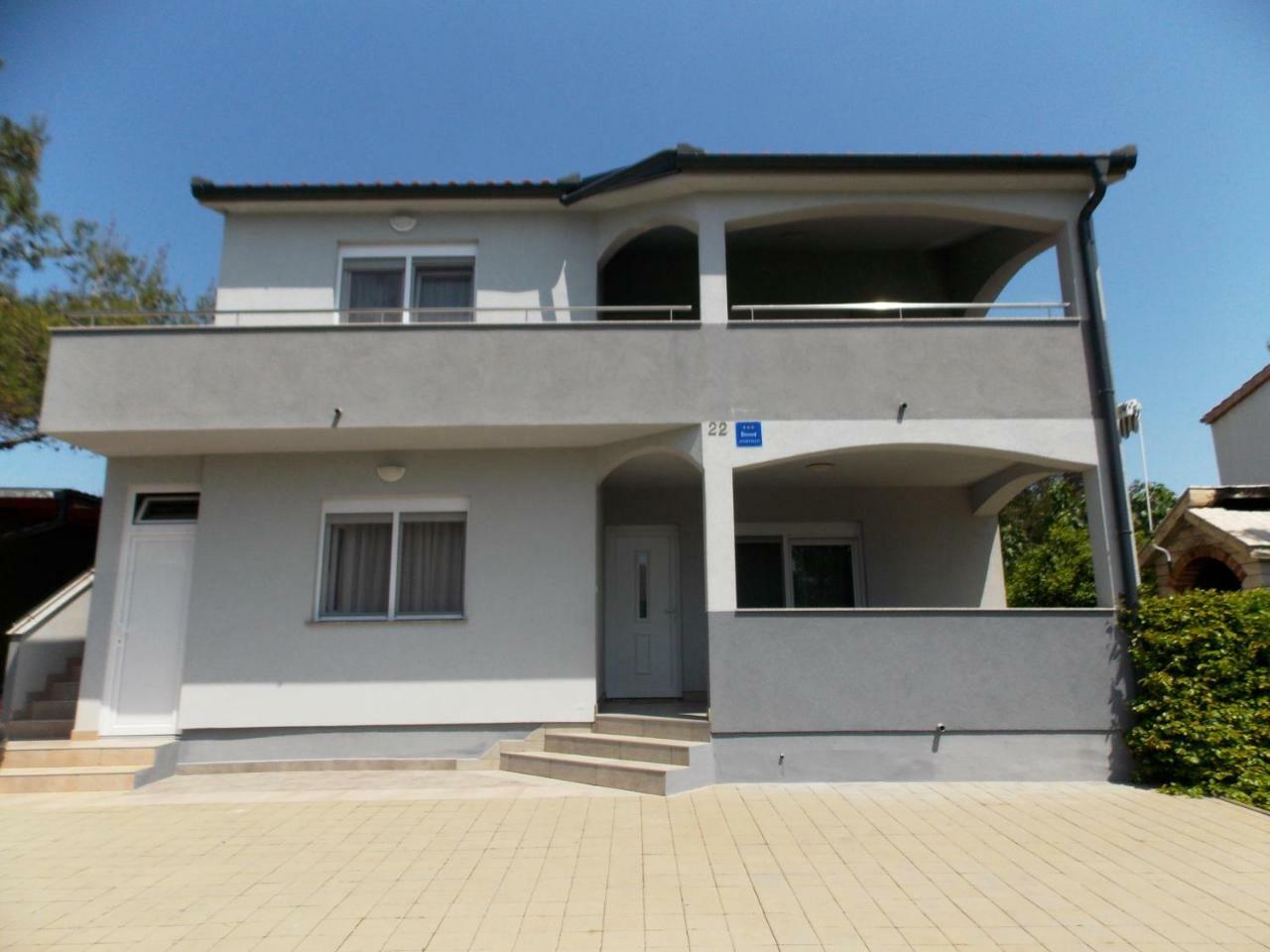 Apartment Vir Exteriér fotografie