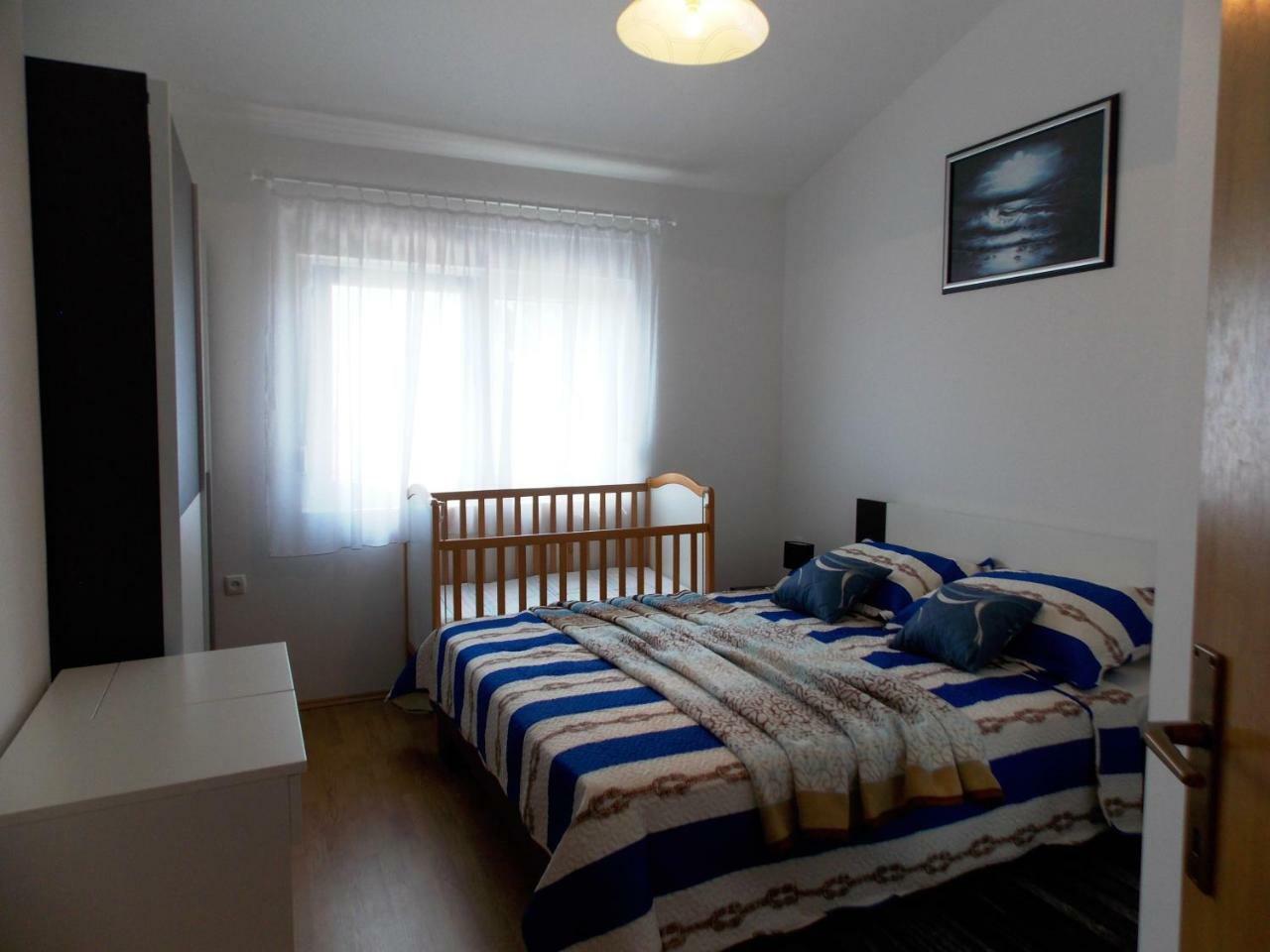 Apartment Vir Exteriér fotografie